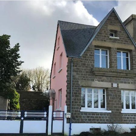 Maison Rose Chérencé-le-Roussel Exterior foto
